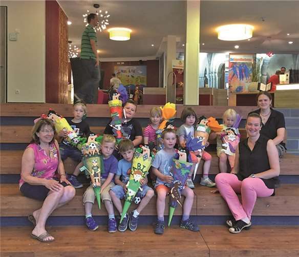 Zum Ende ihrer Kindergartenzeit erlebten die Vorschulkinder mit den Erzieherinnen Katharina Kluth, Ruby Ludwig und Jutta Ebert noch eine tolle Zeit in der Jugendherberge. privat