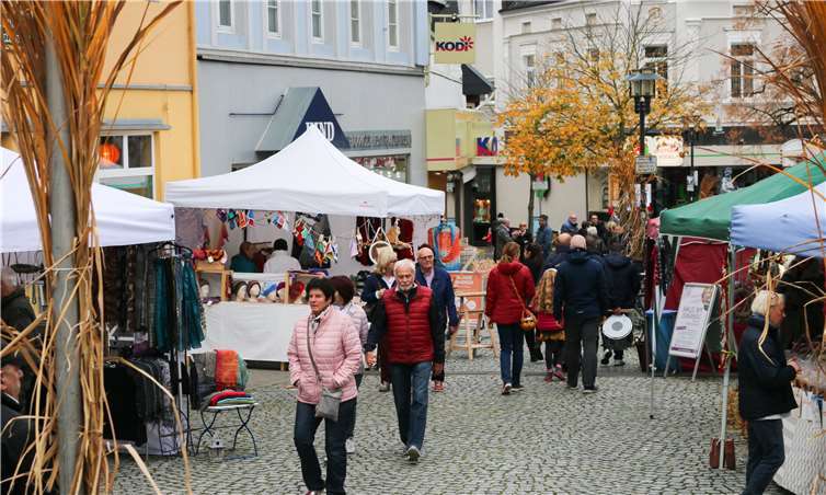 Zum Herbstzauber am 25.10. präsentiert die Aktivgemeinschaft wieder ein vielfältiges Angebot in der Sinziger Innenstadt. Foto: privat