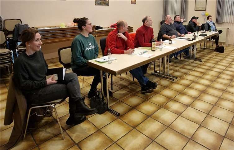 Zum Schluss wurde der Vorstand neugewählt und setzt sich nunmehr wie folgt zusammen: Erster Vorsitzender: Lothar Ludwig - Geschäftsführer: Klaus Meyer - Erster Schatzmeister: Torsten Unschuld - Zweiter Schatzmeister: Sven Brune - Schriftführer: Wolfgang Knoblach. Fotos: privat