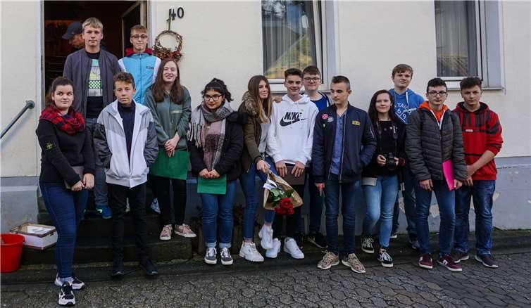 Zum dritten Mal engagierten sich Schüler und Schülerinnen der Realschule plus und FOS Untermosel für jüdische Familien in Kobern-Gondorf.