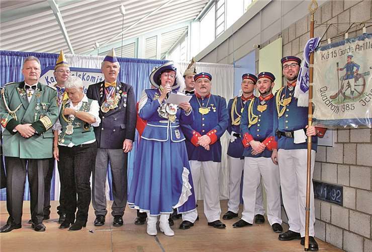 Zum ersten Mal beim Biwak dabei: die „KG 15 Garde Artillerie 1985“ aus Quadrath-Ichendorf.