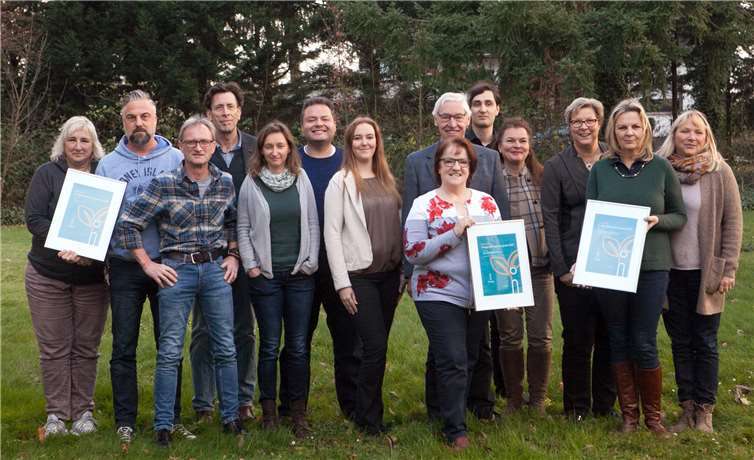 Zum ersten Mal wurde jetzt der Klimaschutzpreis vergeben, den die Gemeinde Swisttal gemeinsam mit dem Energieunternehmen innogy ausgelobt hat. Drei Klimaschützergruppen erhielten die Urkunden und Preisgelder in Höhe von insgesamt 1000 Euro.  JOST