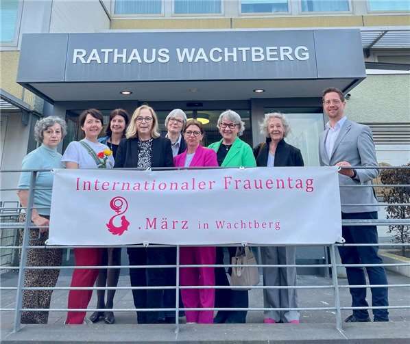 Zum internationalem Frauentag eröffnete die Ausstellung „FRAU“.Foto: privat