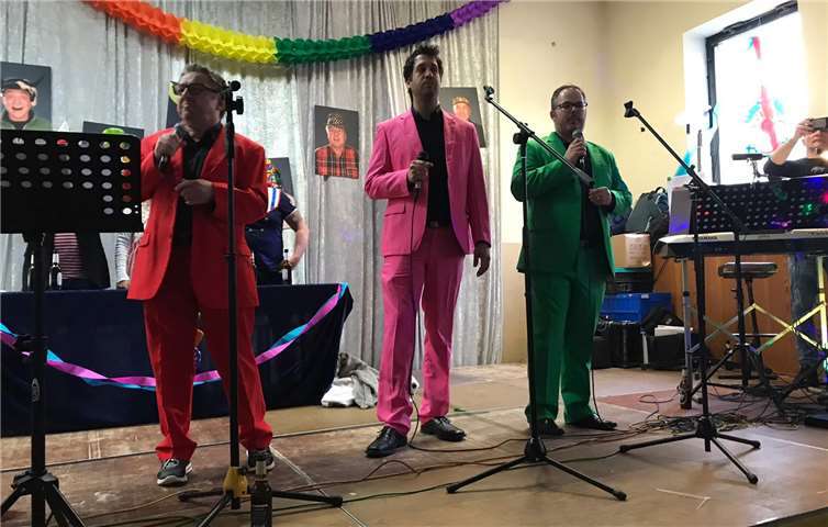 Zum neunten Mal hatten die Plääde Spökeskopp zum Karnevalistischen Frühschoppen am Rosenmontag eingeladen und ihre Gäste erlebten ein tolles Programm, das auch bei erfahrenen Erzkarnevalisten wahre Begeisterungsstürme auslöste.Foto: privat