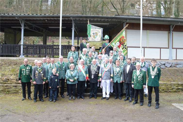 Zum traditionellen Einkehrtag als Einstieg in das noch junge Schützenjahr 2025 hatte der Bezirksbundesmeister Sigi Belz die Mitglieder aus den Mitgliedsvereinen des Bezirksverbandes nach Brohl-Lützing eingeladen. Foto: privat