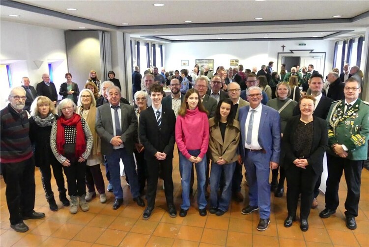 Zum traditionellen Neujahrsempfang von Kaisersesch konnte Stadtbürgermeister Gerhard Weber wieder zahlreiche Ehrengäste begrüßen. Fotos: TE