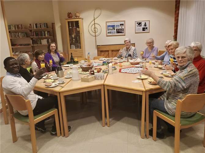 Zur Begrüßung gab es ein Gläschen Sekt oder Saft.  Foto: privat