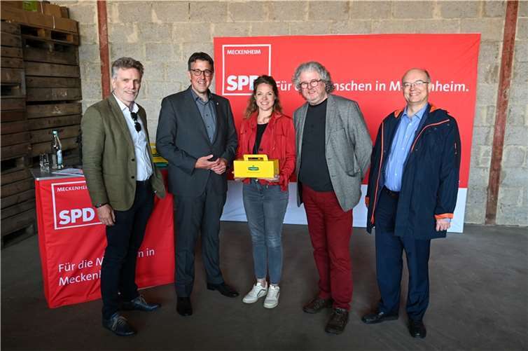 Zur Diskussionsveranstaltung „Zukunft der Landwirtschaft im Rhein-Sieg-Kreis in Zeiten des Klimawandels“ hatte die SPD Meckenheim für Ende April auf den Obsthof von Armin Vith in Altendorf eingeladen. Foto: privat