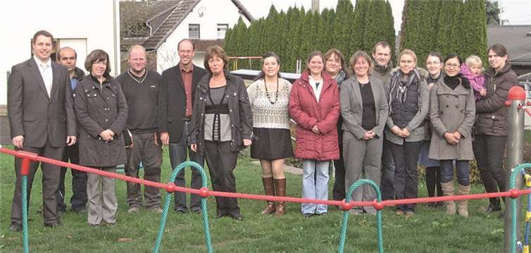 Zur Einweihung des neuen Balancier-Parcours wurden alle Beteiligten eingeladen. privat