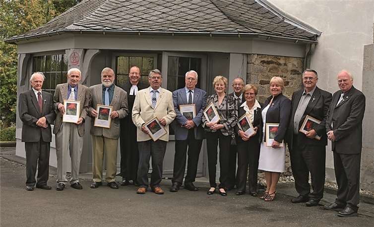 Zur Feier der Diamantenen Konfirmation trafen sich jetzt elf ehemalige Konfirmandinnen und Konfirmanden.privat