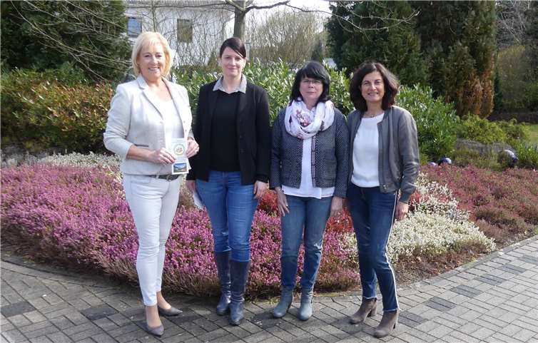 Zur Förderung der Altenhilfe engagieren sich im Vorstand des neugegründeten Fördervereins Geborgensein im Alter e.V. (v. l.) Cornelia Adams, Nadja Schwank, Andrea Berscheid und Heike Hoffmann-Vitten. Foto: privat