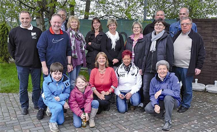 Zur Saisoneröffnung der Tennisabteilung des SV SW Merzbach feierten Groß und Klein zusammen. privat