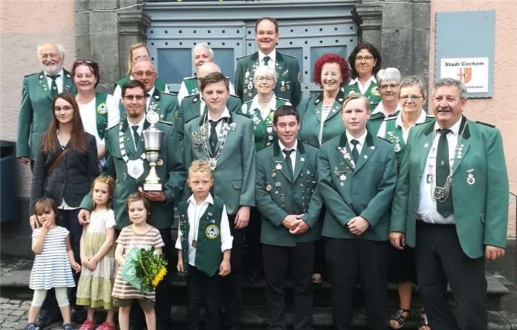 Zur Tradition des Königsschießens gehört der offizielle Empfang der Könige im Rathaus der Stadt Cochem durch Bürgermeister Walter Schmitz.Foto: privat