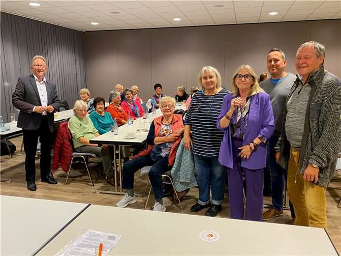 Zur Veranstaltung der Frauen Union zum Thema: „Das Immunsystem, wie kann ich es stärken?“, begrüßte die Vorsitzende der Kreis FU Monika Krautscheid-Bosse die zahlreich versammelten Gäste.  Foto: Frauen Union