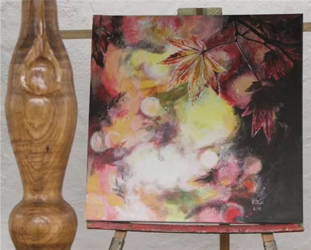 Zur Vernissage am ersten Samstag der Kulturtage zeigte der Künstler Ernst Doll eine Auswahl seiner vielseitigen künstlerischen Arbeiten. Gemeinde Wachtberg/mm