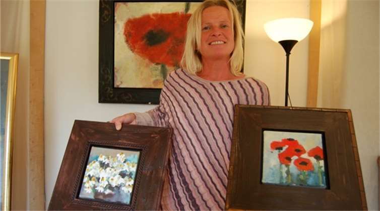 Zur Vorbereitung der Ausstellung mit EifelART hat Uta Weckbecker die Eifel künstlerisch für sich erschlossen. privat