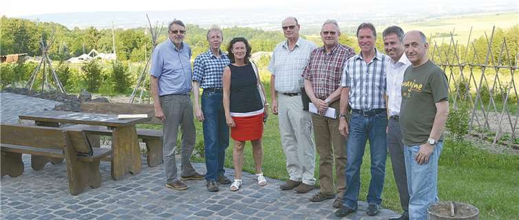 Zur Vorbereitung der Stadtratssitzung trafen sich Vertreter der CDU-Fraktion in den „Lebenswelten Eich“. privat