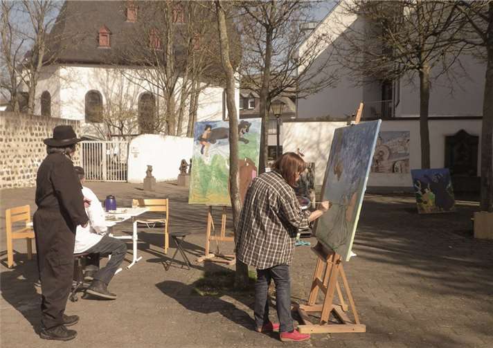Zur Zeit entstehen sechs großformatige Bilder im Alten Arresthaus, für die sich die Kindergärten bewerben können.privat