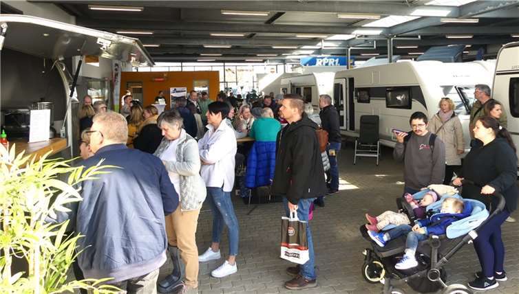 Zur trendigen Angebotsvielfalt für einen tollen Campingurlaub gesellte sich überdies eine gute Versorgung für das leibliche Wohl.