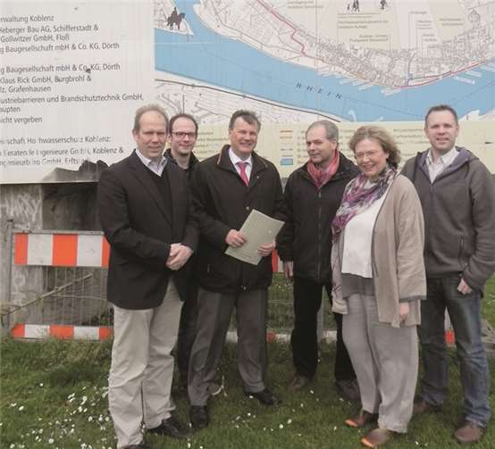 Zusammen mit dem SGD-Nord Präsidenten Dr. Ulrich Kleemann informierten sich die Grünen vor Ort.  privat