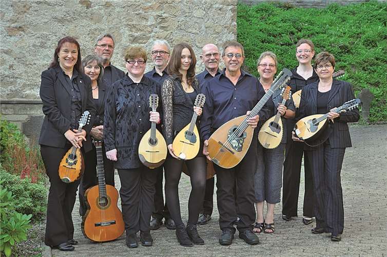 Zusammen mit den Clubs Arion Trimbs und 1920 Mülheim-Kärlich gestaltet der Mandolinenclub „Wanderlust“ Mendig sein Jubiläumskonzert.privat