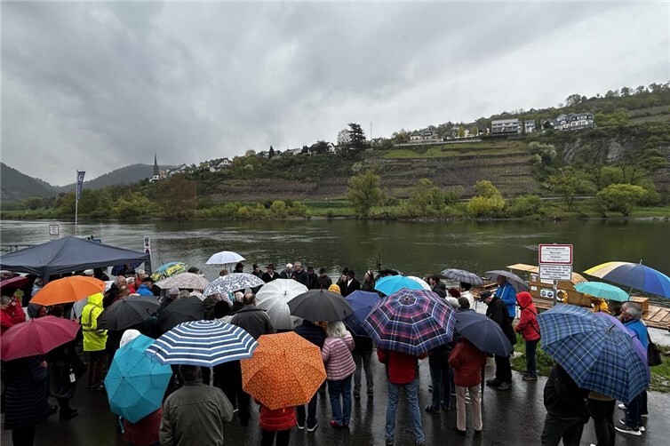 Schiltacher Flößer reisen traditionell nach Kobern-Gondorf an der Mosel