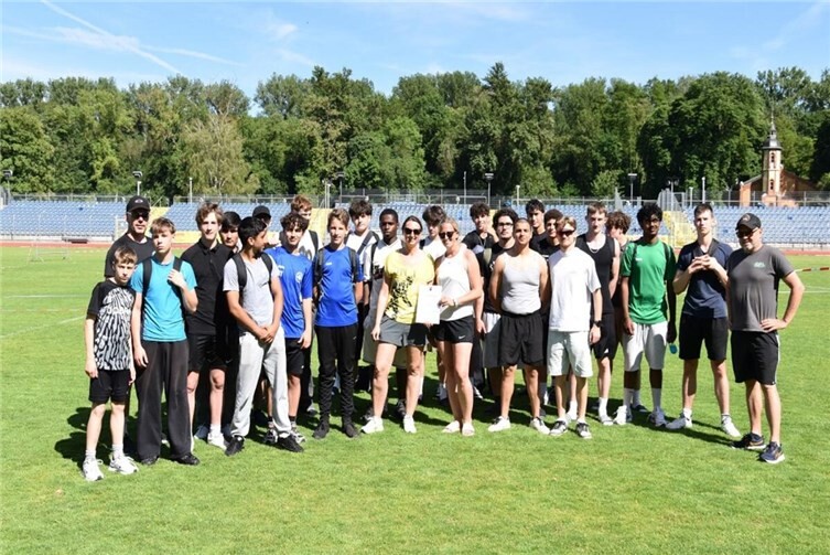 Zwei Leichtathletik-Teams der Geschwister-Scholl-Realschule plus Andernach im Landesfinale