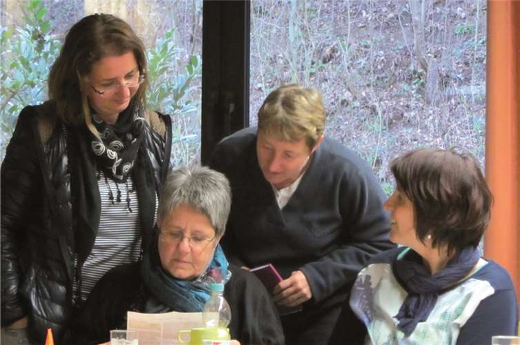 Zwei Teilnehmerinnen im Austausch.Privat