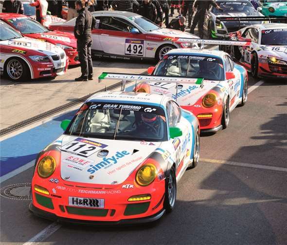 Zwei dritte Plätze für RTR in den Klassenwertungen für die beiden Porsche 911 GT3 bei der 45. Adenauer ADAC simfy-Trophy.