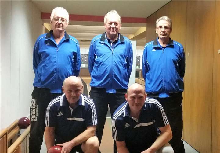 Zweite Mannschaft: (v.l.n.r.) P. Kirst, H. Schäfer, K-h. Linsel und vorne W. Loch und K. Blaumeiser.