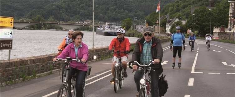 Zwischen Pünderich und Winningen hatten Radfahrer und Inlineskater am vergangenen Sonntag Vorfahrt. TE