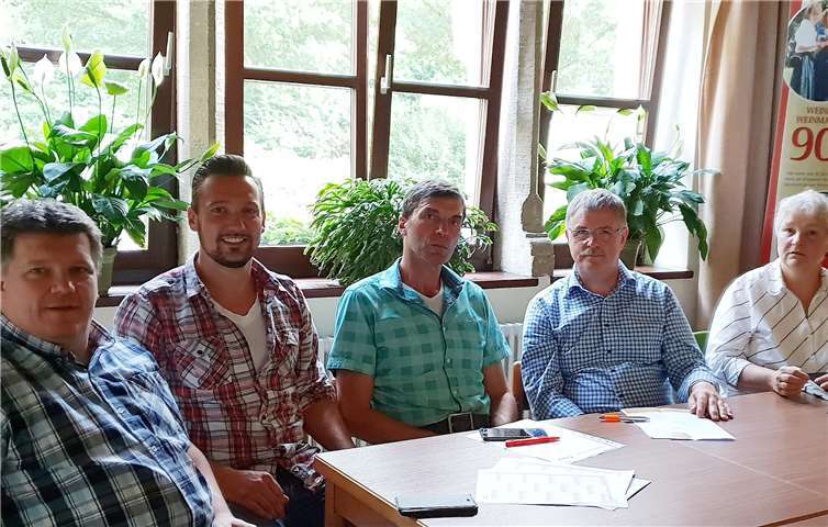 Zwischen Thomas Karutz (2.v.l.) und dem engeren Vorstand des CDU Ortsverbandes Altenahr fand kürzlich ein Gedankenaustausch statt.  CDU Altenahr