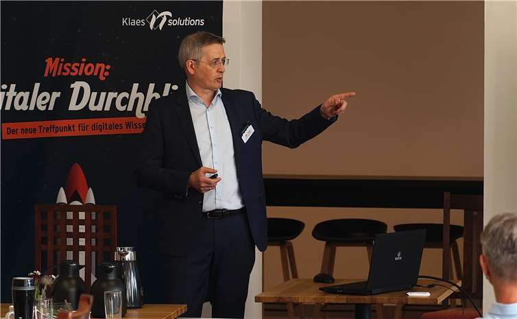 ...als auch „Gefahren in der IT.