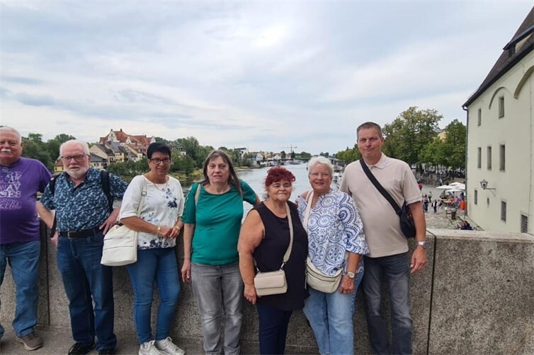 auf der Steinernen Brücke in Regensburg 