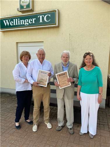 beiden ehemaligen Vorsitzenden Jörg Kroll und Helmut Meyer (2006 bis 2008; 2. Vors. von 2008 bis 2019) wurden einstimmig zu Ehrenmitgliedern ernannt.  Foto: privat