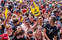 (c) Axel Live Pictures