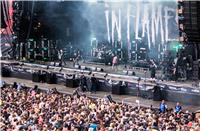 (c) Axel Live Pictures