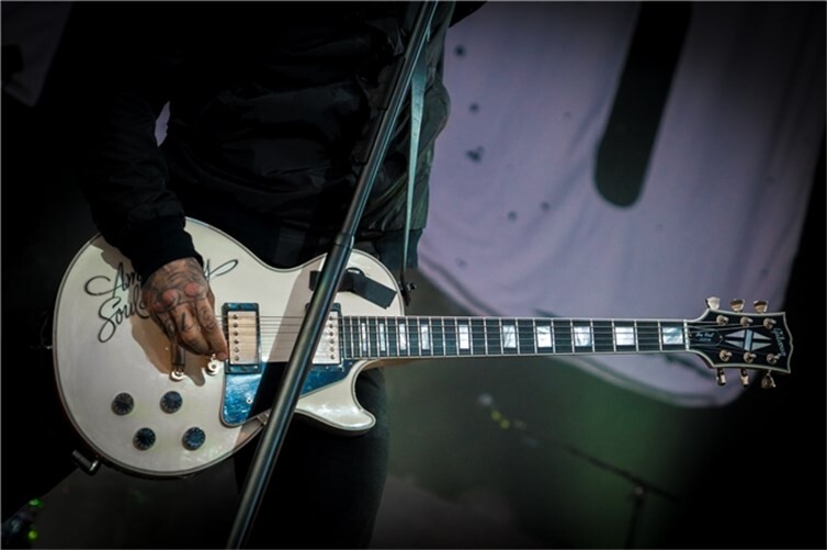 (c) Axel Live Pictures