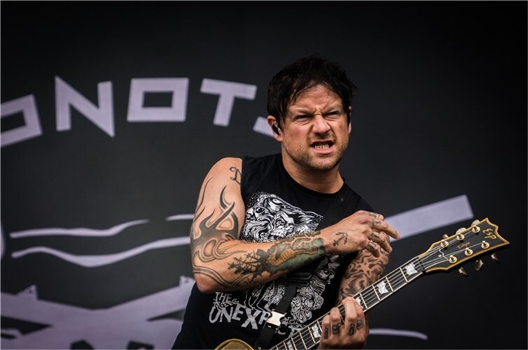 (c) Axel Live Pictures