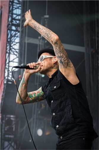 (c) Axel Live Pictures