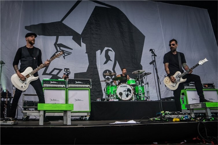 (c) Axel Live Pictures