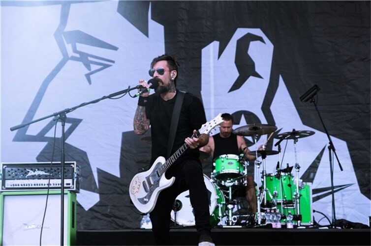 (c) Axel Live Pictures