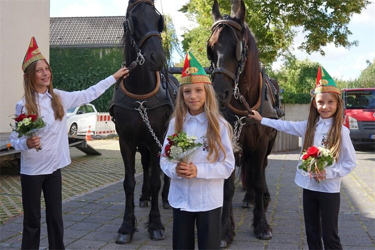 Turmfest am Wasemer Turm in Rheinbach mit Brauchtum und Musik