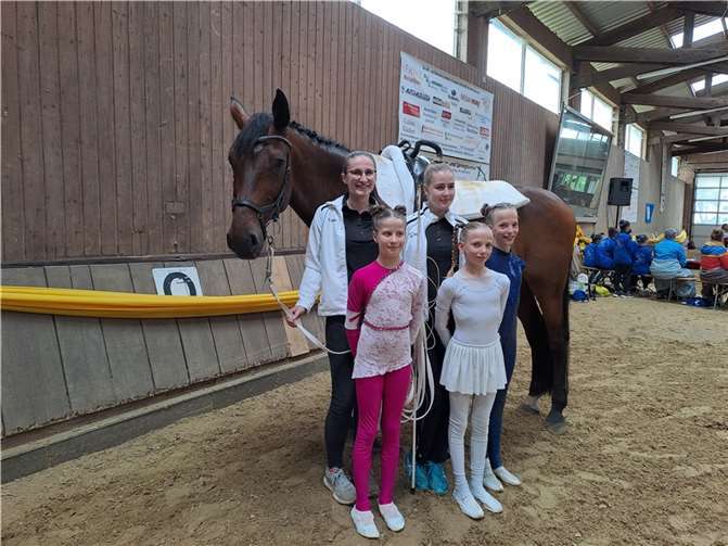 die Adenauer Voltigierer glänzten in Leienkaul. Quelle: TuWi Adenau