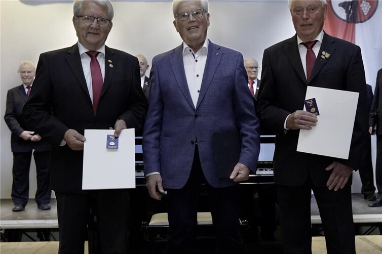 Jubiläumsfeier der Chorgemeinschaft Ahrweiler-Walporzheim mit Konzerten und Ehrungen