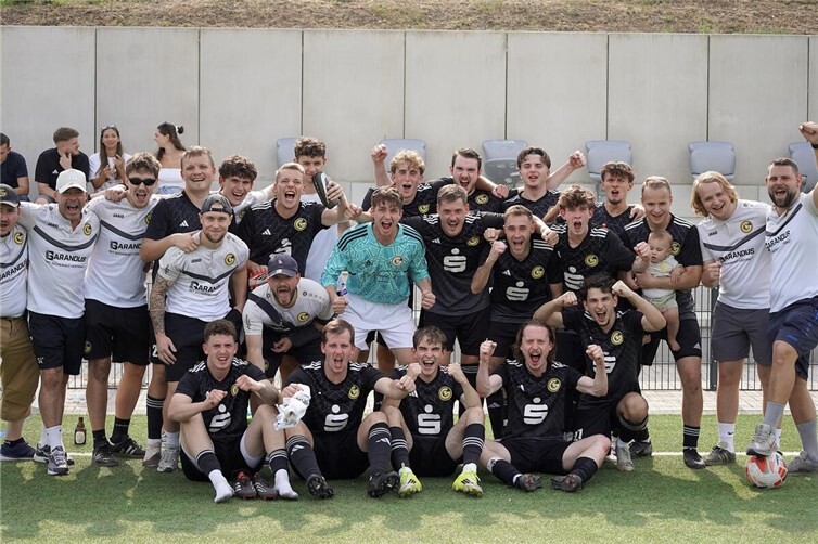 die siegreiche Mannschaft