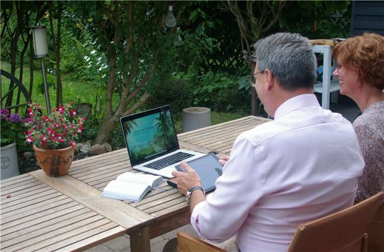 hepaar Wadephul verfolgt das Kongressprogramm von zu Hause. Foto: JZ