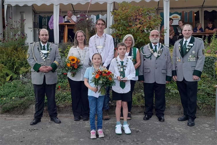 hinten,v.l.:Daniel Schmitz,Astrid Obermann,Jan Obermann,Martina Paulus,Walter Schmitz,Thomas Neuser,vorne:Charlotte Nachtsheim,Jonas Nachtsheim