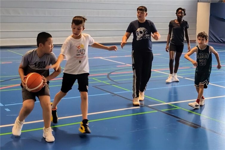 in Kleingruppen wird meist trainiert.