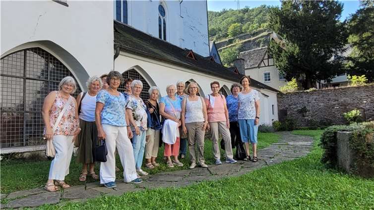 kfd Münstermaifeld erlebt eindrucksvollen Ausflug nach Treis-Karden. Fotos: privat